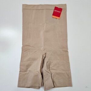 40. Spanx high waist mid-thigh short. NWT